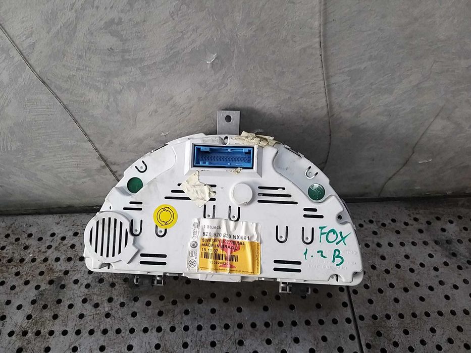 Ceasuri bord benzina vw fox 5z 5z0920820nx