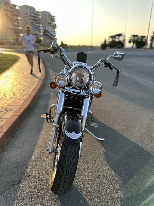 Kawasaki Vulcan VN800 Classic