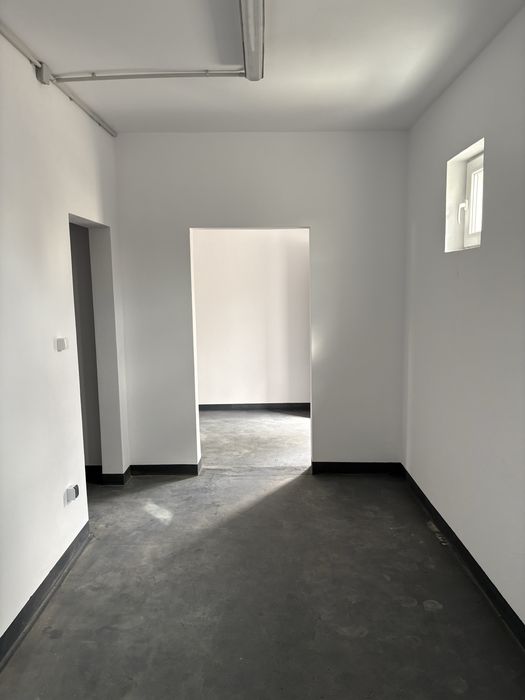 De Inchiriat  Spati depozitare Ateliere Hunedoara Carpati 53