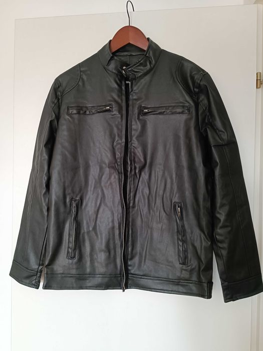 Haina jacheta moto piele  neagra marimea S-M noua