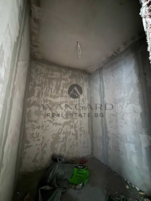 Продава се Тристаен апартамент в Пловдив, Тракия - 110 кв.м за 1146 €/кв.м - Снимка #5