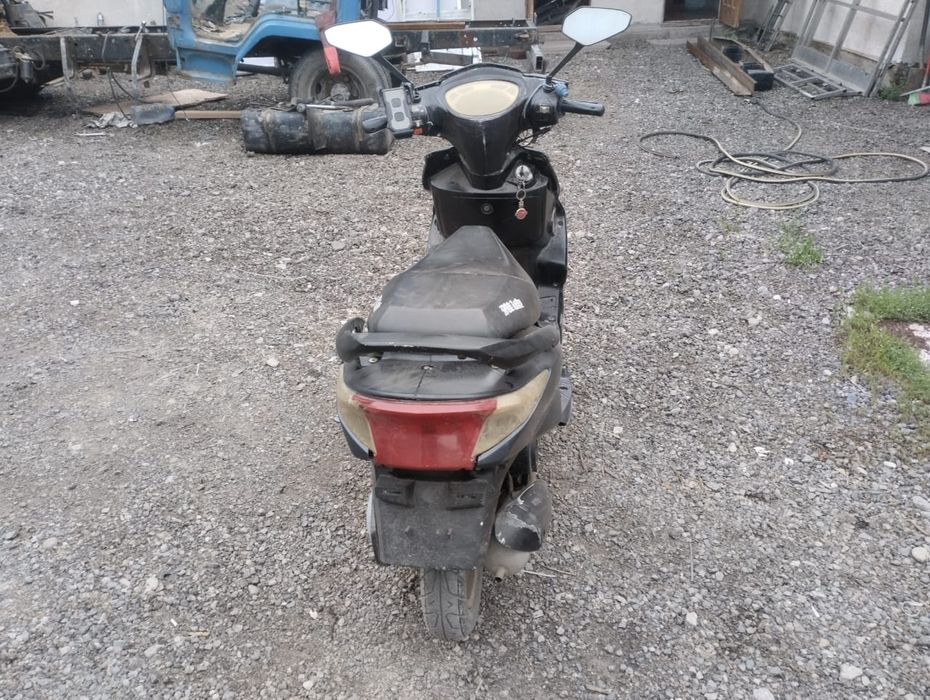 Продам мопед 125куб