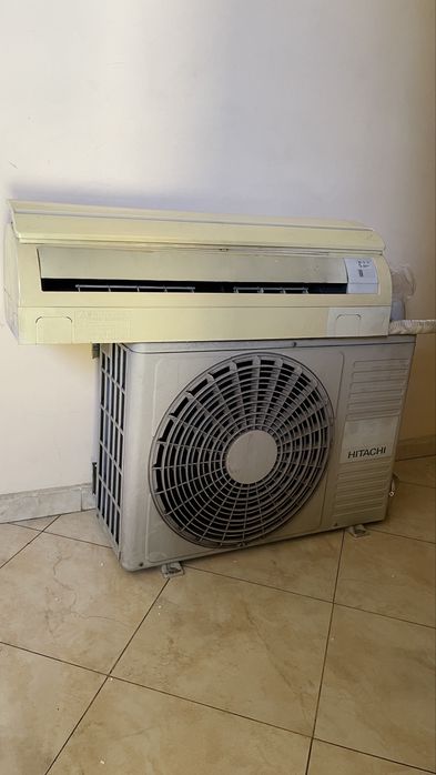 Климатик инвертор Hitachi