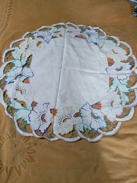 Скатерть антикварная