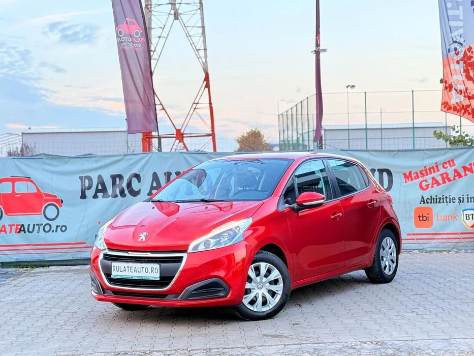 Peugeot 208 Peugeot 208 1.2 benzina 75 cp Posibilitate Rate