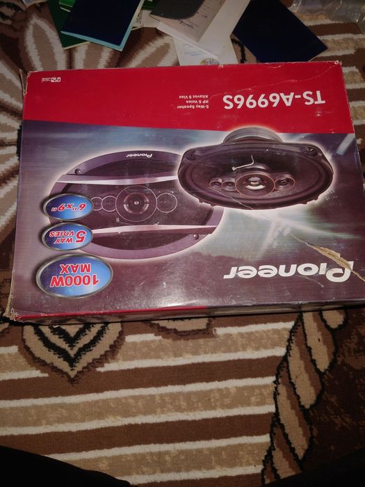 Межикар пулт янги. Калонка ва магнитафон