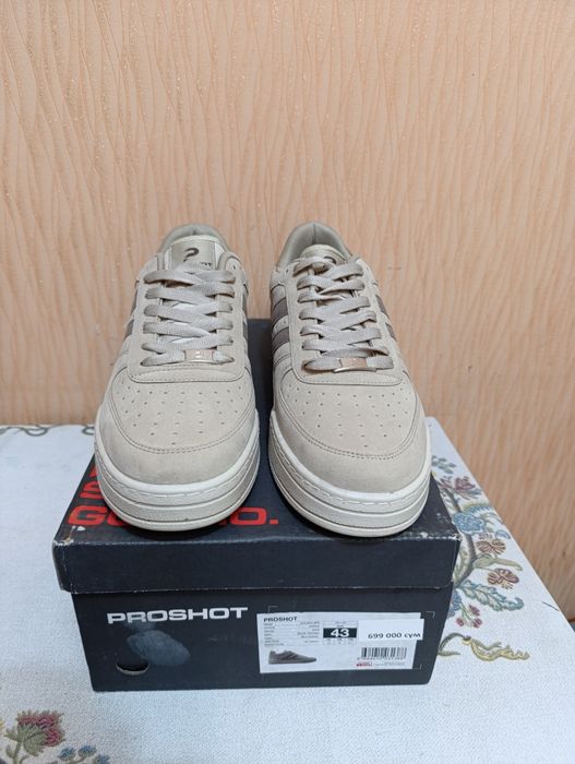 Турецкие кроссовки размер 43