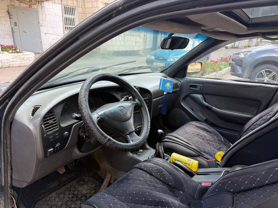 Продам Тайота Камри 10