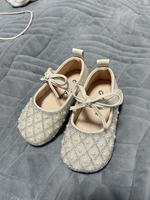 Продам платье на годик