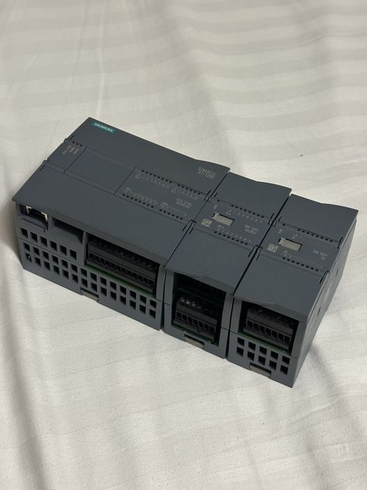 Set PLC Siemens Simatic S7-1200 - CPU 1214C + module extensie SM1223 și SM1231 TC