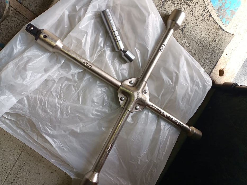 Продаются инструмент