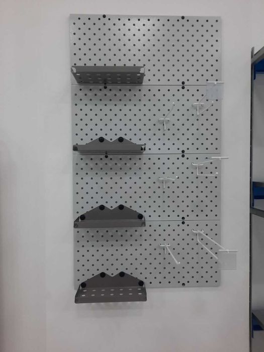 Teshilgan panel, перфопанель, do'konda ilgaklar uchun panel