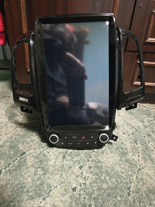 Мултимедия за hundai santa fe 2