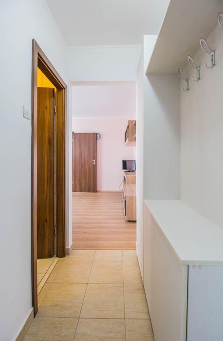 Inchiriez apartament 2 camere
