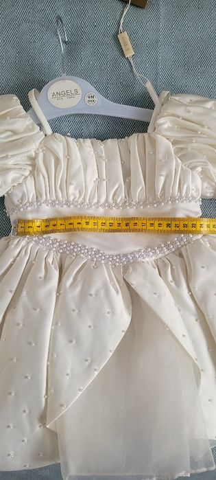 Vând rochita botez 3-6 luni