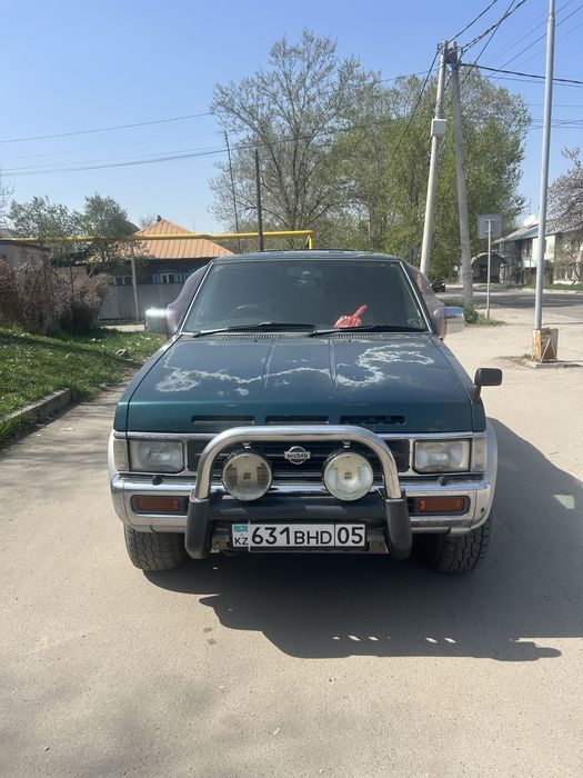 Продам авто nissan terano