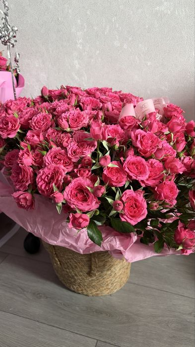 Кустовые розы за 15 000