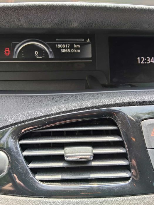 RENAULT Grand Scenic 2015 — imagine 4