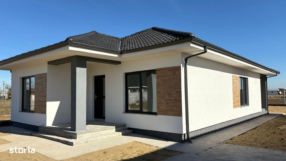 Casa Santandrei, 162 000 E (neg). Comision 0.