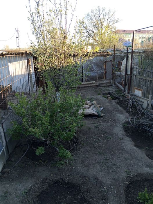 Срочно продам пол дома в центре города!