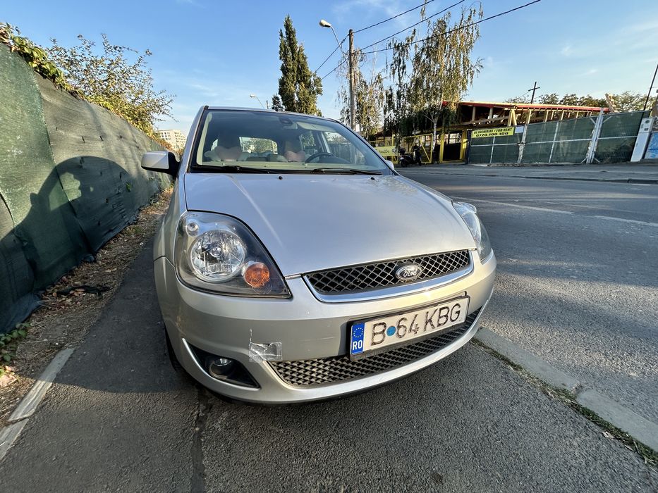 FORD Fiesta 2007 — imagine 2