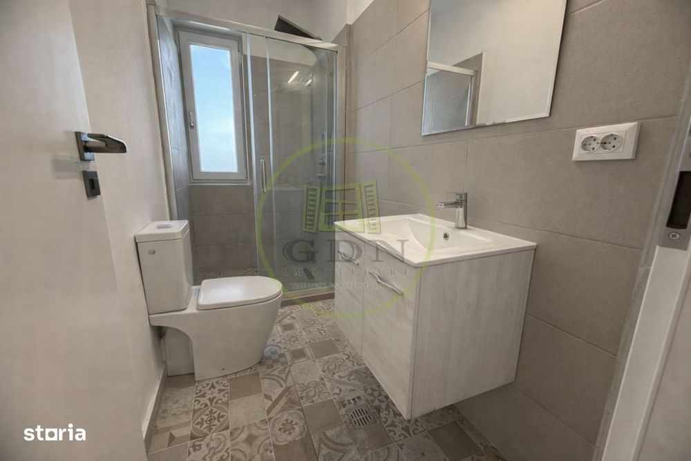 Apartament 3 camere open space, 104.9 mp, cartier Craiovita, zona Mall