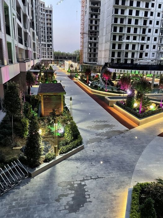 Продается квартира 2х в элитной новостройке от собственника в Центре