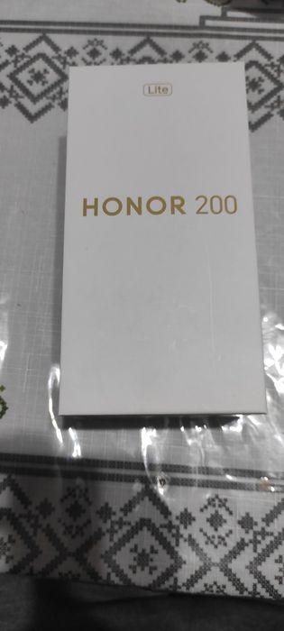 Продаётся Honor 200 litte