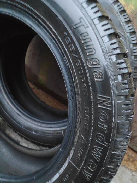 Пара шин 195/60/15 зима