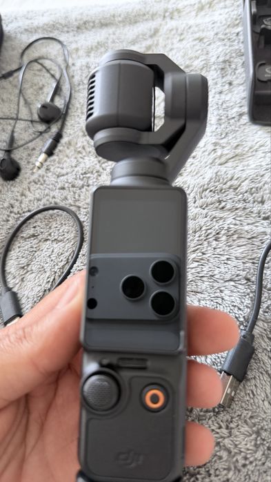 Osmo pocket 3 + microphone + 256GB pamet karta