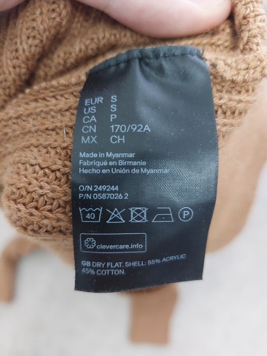 Pulover H&M nou |maro|