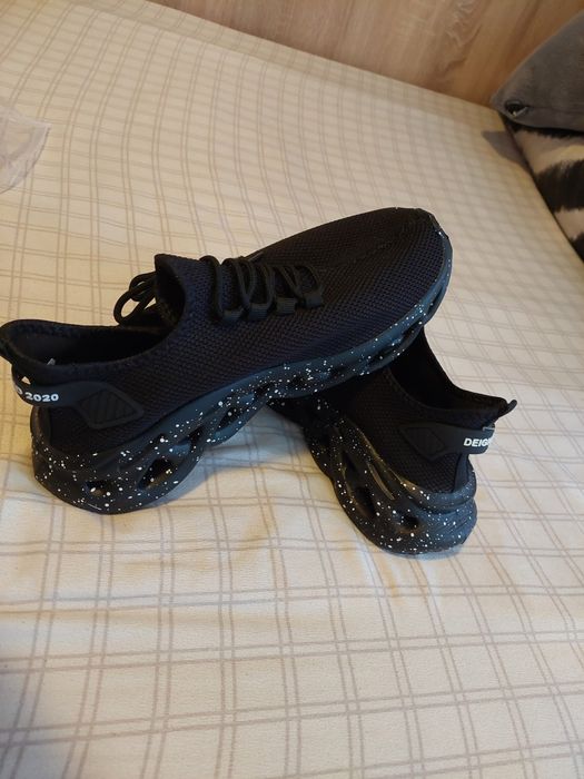 Adidașii Bărbați Noi Nr 42 Foarte Ușori Talpă Spumă Reducere De Preț