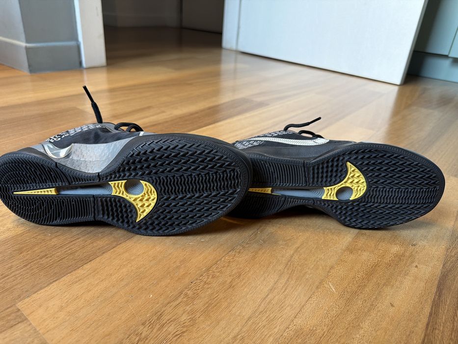 Nike sabrina 2 38.5 nepurtati