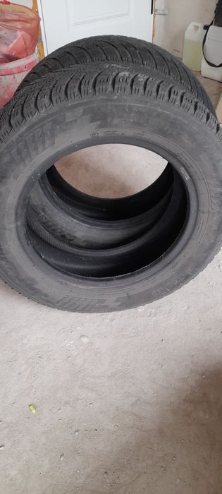 Продам зимние шина