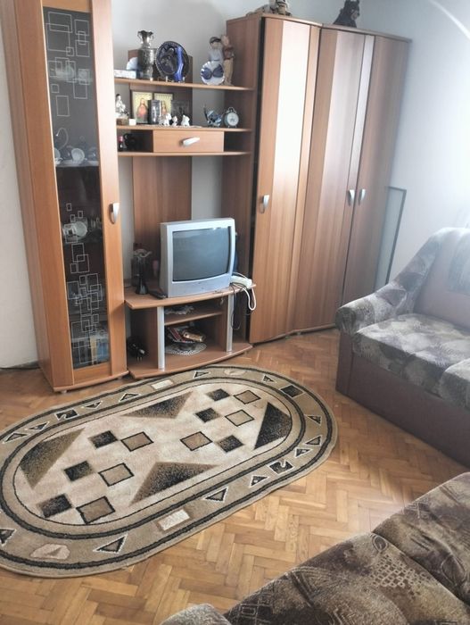 Vând.       Apartament