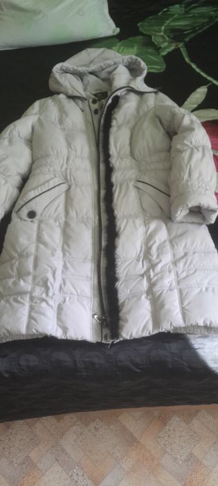 Отдам женское пальто