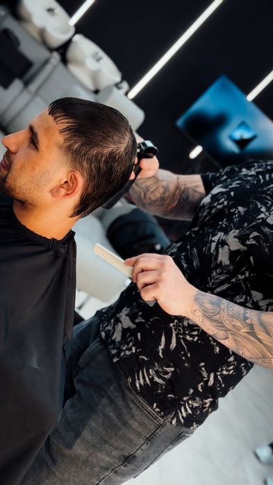 Търсим модели за безплатно мъжко подстригване | BRADAO Barbering School – Бургас