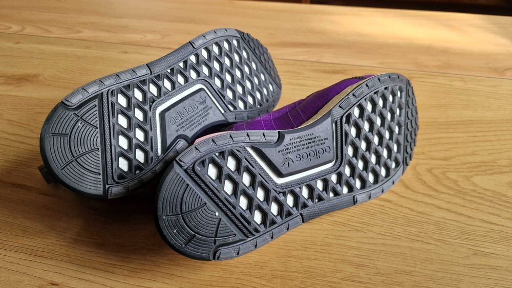 Pantofi sport/alergare mov Adidas, nepurtaţi, mărime 40 2/3 - 41