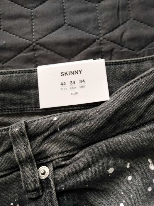Мъжки дънки ZARA