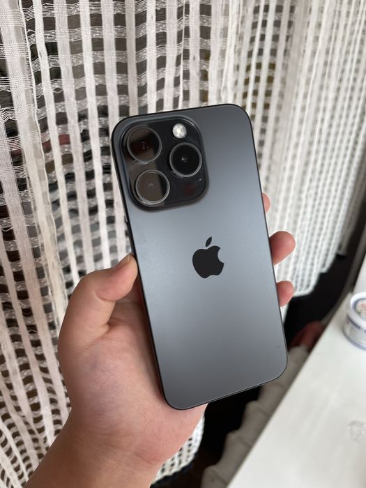 Айфон 15Про 256гб в идеале