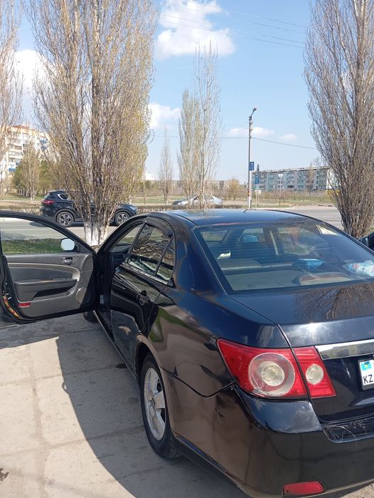 Chevrolet Epica 
2. Chevrolet Epica