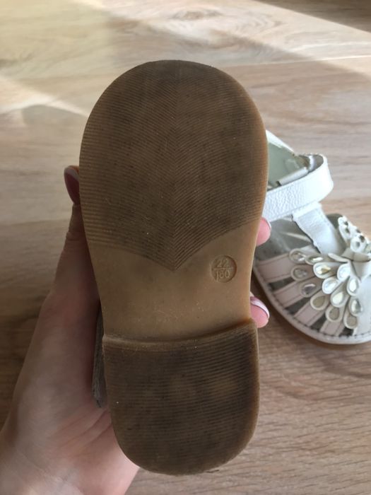 Детские сандали