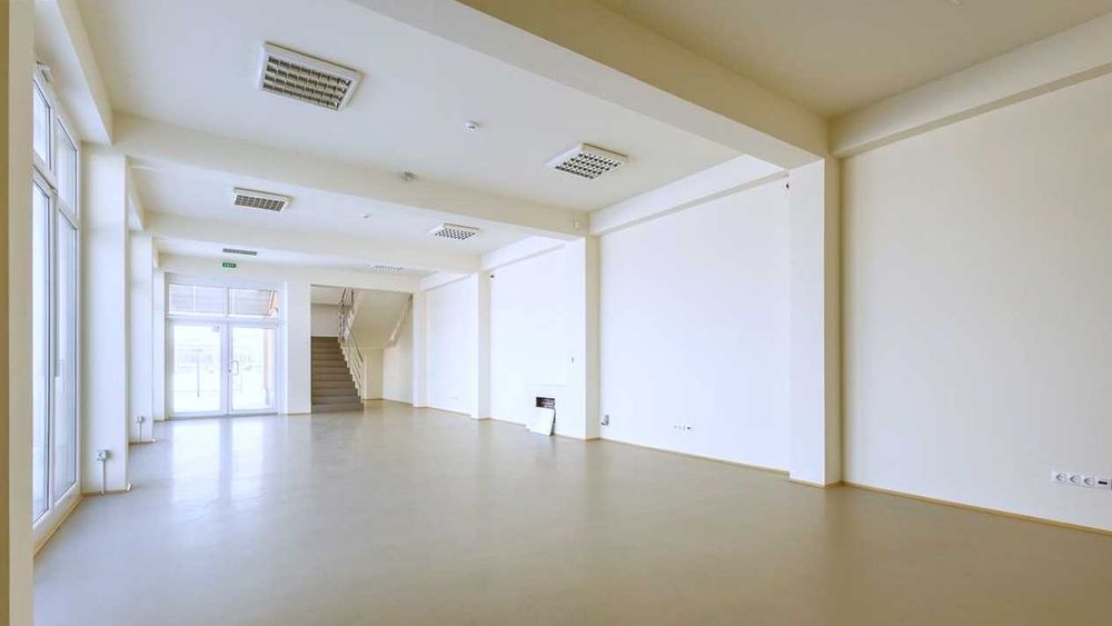 Sediu Firmă/Clinică P+3 Calea Bucuresti: 564mp