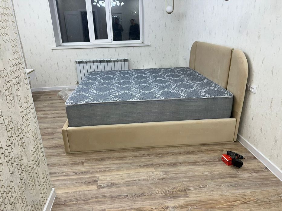 Кровать двуспальная однспальная