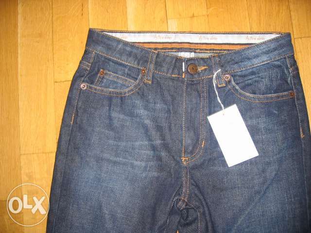 Нови дънки Актив Уеар и ленен панталон Ларедут