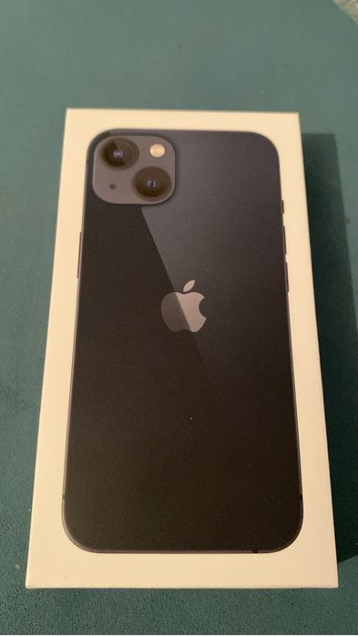 Продам айфон 13 256г