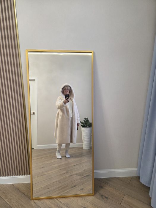 Эко Шуба белая, с капюшоном