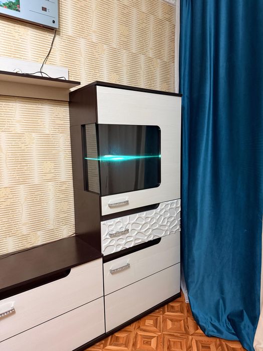 Продам шкаф тв зона