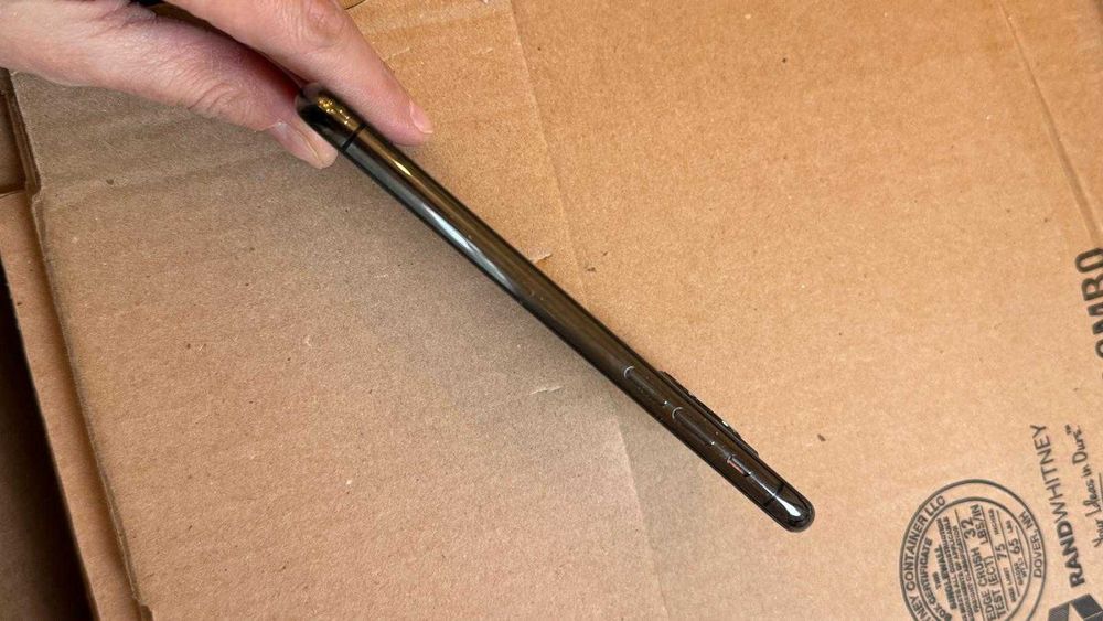 iPhone 11 Pro - stare foarte buna.