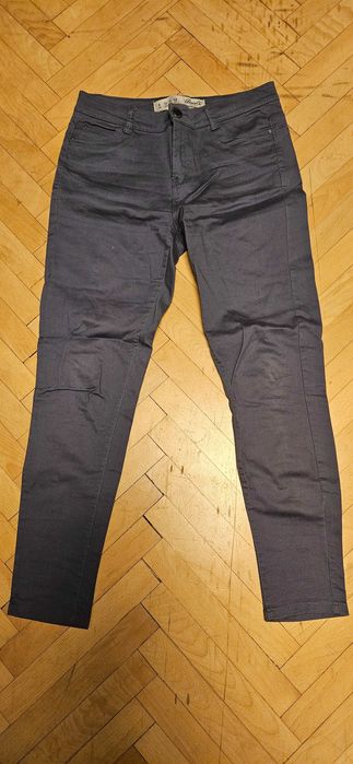 Дънки и панталони